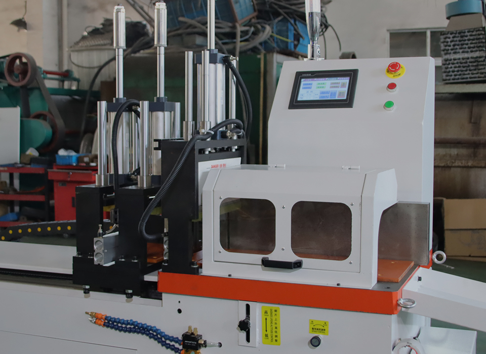 铝型材锯切机加工减少切割痕迹方法推荐